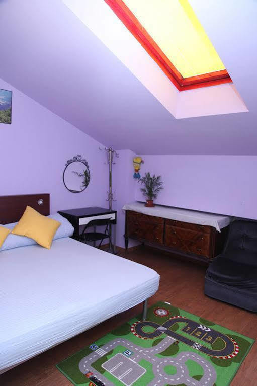 Lovely House Hotell Milano Exteriör bild